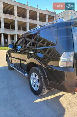 Внедорожник / Кроссовер Mitsubishi Pajero Wagon 2008 в 