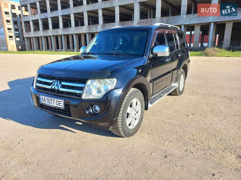 Внедорожник / Кроссовер Mitsubishi Pajero Wagon 2008 в Тернополе