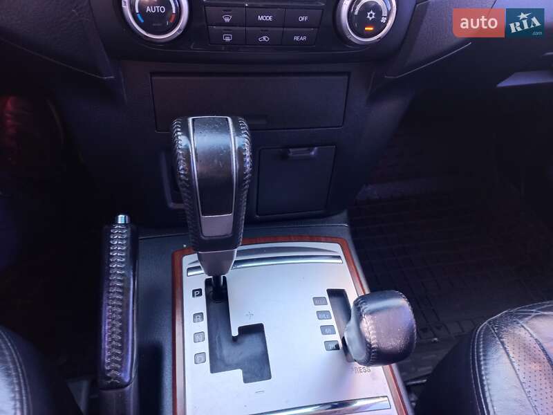 Внедорожник / Кроссовер Mitsubishi Pajero Wagon 2008 в Тернополе