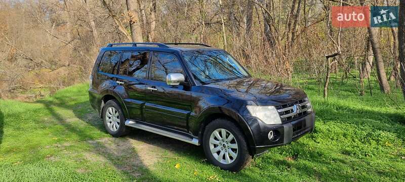 Внедорожник / Кроссовер Mitsubishi Pajero Wagon 2010 в Запорожье