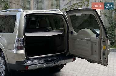 Позашляховик / Кросовер Mitsubishi Pajero Wagon 2007 в 