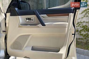 Позашляховик / Кросовер Mitsubishi Pajero Wagon 2007 в 