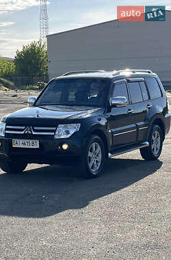 Внедорожник / Кроссовер Mitsubishi Pajero Wagon 2008 в 