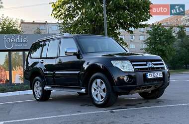 Позашляховик / Кросовер Mitsubishi Pajero Wagon 2007 в 