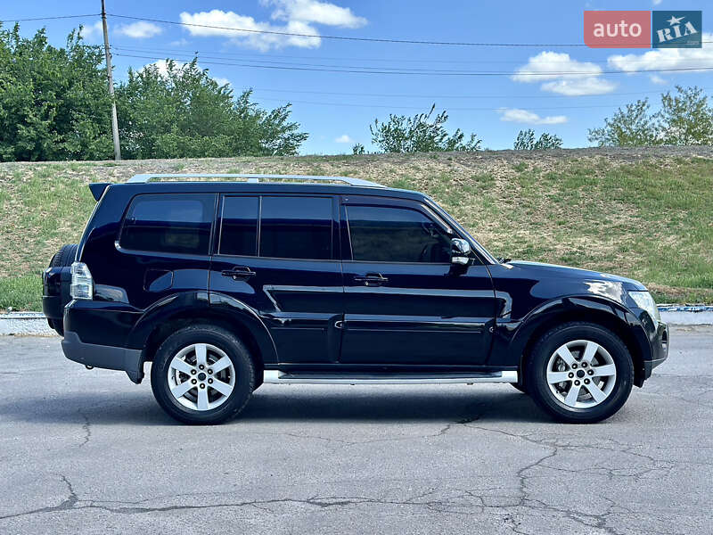 Внедорожник / Кроссовер Mitsubishi Pajero Wagon 2007 в Днепре