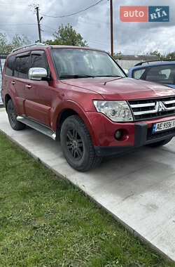 Внедорожник / Кроссовер Mitsubishi Pajero Wagon 2007 в 