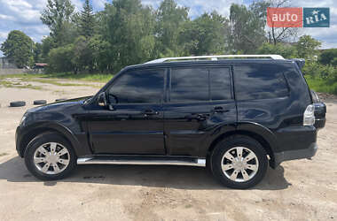 Позашляховик / Кросовер Mitsubishi Pajero Wagon 2007 в 