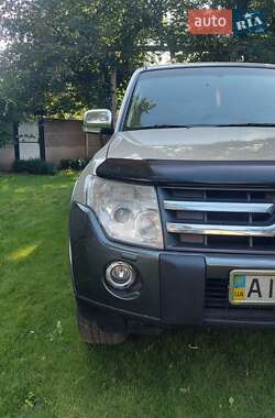 Внедорожник / Кроссовер Mitsubishi Pajero Wagon 2008 в 