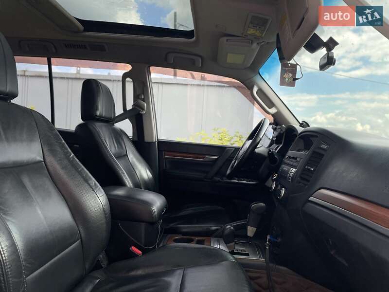Позашляховик / Кросовер Mitsubishi Pajero Wagon 2008 в Дніпрі