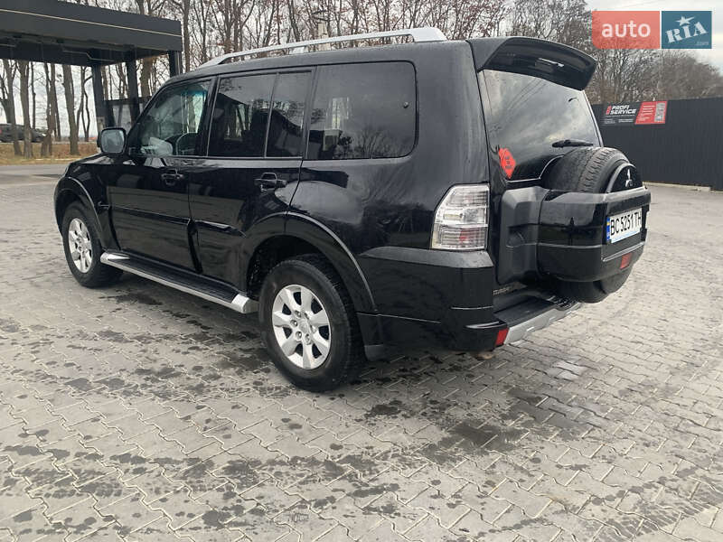 Внедорожник / Кроссовер Mitsubishi Pajero Wagon 2011 в Львове