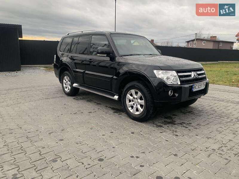 Внедорожник / Кроссовер Mitsubishi Pajero Wagon 2011 в Львове