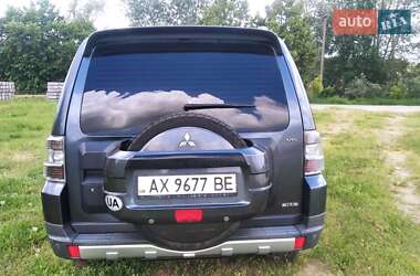 Внедорожник / Кроссовер Mitsubishi Pajero Wagon 2007 в 