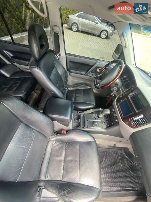 Внедорожник / Кроссовер Mitsubishi Pajero Wagon 2002 в Ивано-Франковске