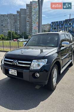 Внедорожник / Кроссовер Mitsubishi Pajero Wagon 2008 в Харькове