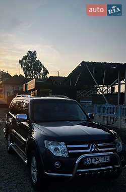 Внедорожник / Кроссовер Mitsubishi Pajero Wagon 2007 в 