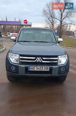 Внедорожник / Кроссовер Mitsubishi Pajero Wagon 2007 в Кривом Роге