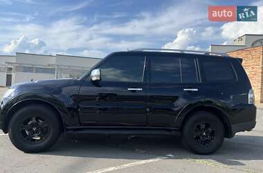 Внедорожник / Кроссовер Mitsubishi Pajero Wagon 2007 в 