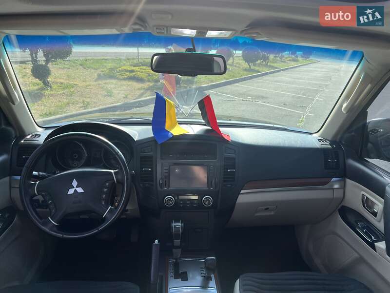 Внедорожник / Кроссовер Mitsubishi Pajero Wagon 2007 в Днепре