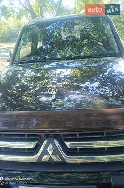 Внедорожник / Кроссовер Mitsubishi Pajero Wagon 2007 в 