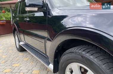 Внедорожник / Кроссовер Mitsubishi Pajero Wagon 2007 в 