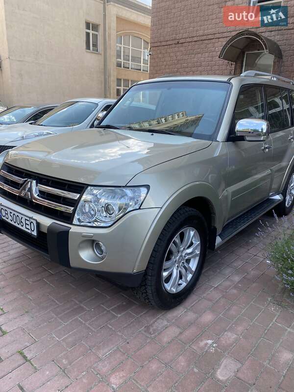 Внедорожник / Кроссовер Mitsubishi Pajero Wagon 2008 в Чернигове