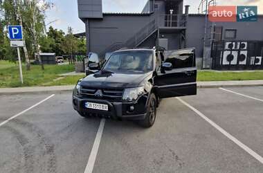 Внедорожник / Кроссовер Mitsubishi Pajero Wagon 2008 в 