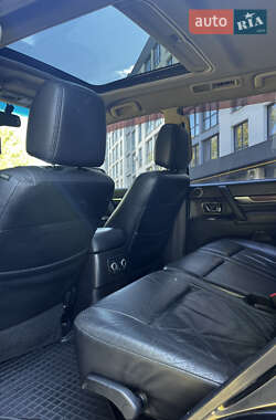 Позашляховик / Кросовер Mitsubishi Pajero Wagon 2007 в 