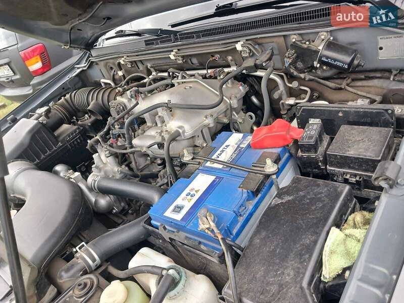 Внедорожник / Кроссовер Mitsubishi Pajero Wagon 2011 в Киеве