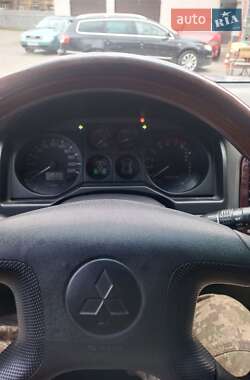 Внедорожник / Кроссовер Mitsubishi Pajero Wagon 2007 в 