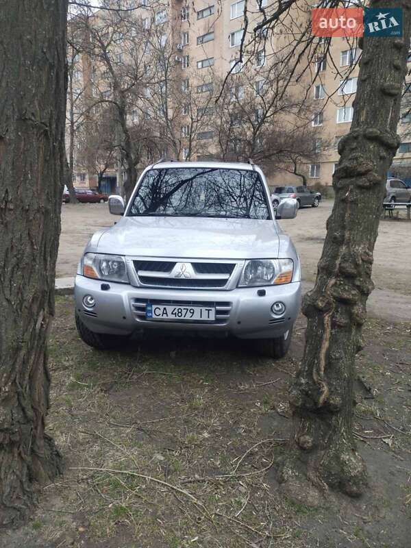 Внедорожник / Кроссовер Mitsubishi Pajero Wagon 2007 в Черкассах