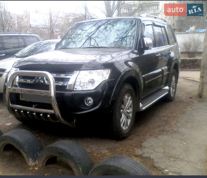 Позашляховик / Кросовер Mitsubishi Pajero Wagon 2012 в Миколаєві