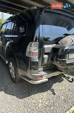Внедорожник / Кроссовер Mitsubishi Pajero Wagon 2007 в 