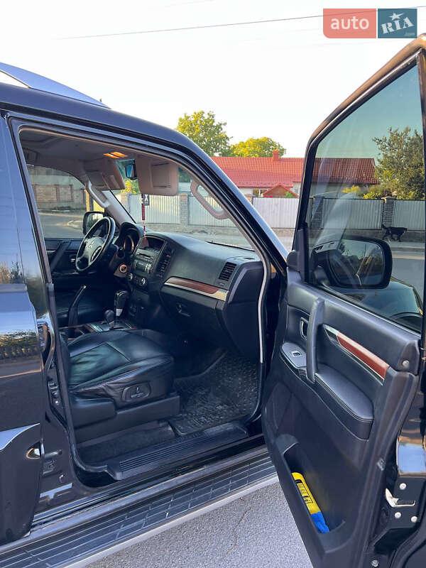 Внедорожник / Кроссовер Mitsubishi Pajero Wagon 2007 в Ивано-Франковске