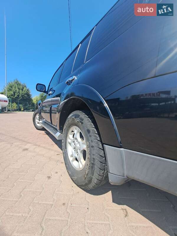 Внедорожник / Кроссовер Mitsubishi Pajero Wagon 2007 в Житомире