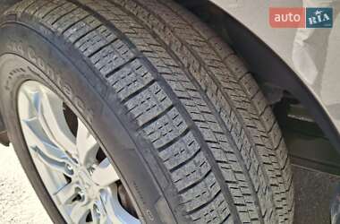 Позашляховик / Кросовер Mitsubishi Pajero Wagon 2013 в 