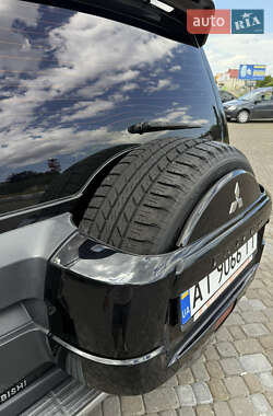 Внедорожник / Кроссовер Mitsubishi Pajero Wagon 2008 в 