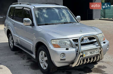 Позашляховик / Кросовер Mitsubishi Pajero Wagon 2005 в 