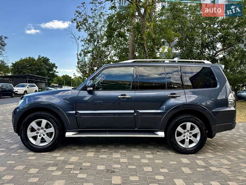 Позашляховик / Кросовер Mitsubishi Pajero Wagon 2008 в Одесі