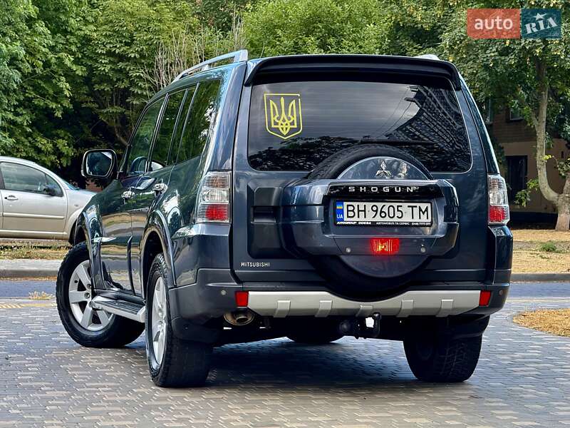 Позашляховик / Кросовер Mitsubishi Pajero Wagon 2008 в Одесі