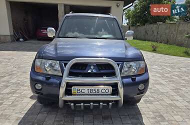 Внедорожник / Кроссовер Mitsubishi Pajero Wagon 2006 в 