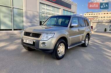 Внедорожник / Кроссовер Mitsubishi Pajero Wagon 2007 в 