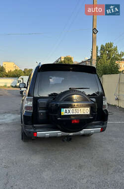 Внедорожник / Кроссовер Mitsubishi Pajero Wagon 2007 в Харькове