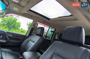 Внедорожник / Кроссовер Mitsubishi Pajero Wagon 2014 в 