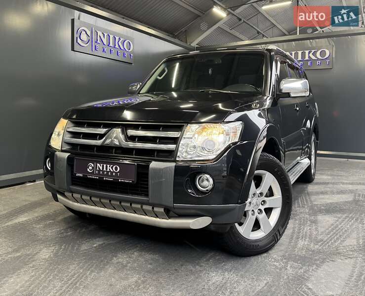 Mitsubishi Pajero Wagon 2009
