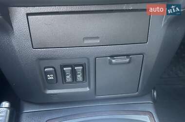 Внедорожник / Кроссовер Mitsubishi Pajero Wagon 2013 в 