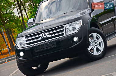 Внедорожник / Кроссовер Mitsubishi Pajero Wagon 2014 в Днепре