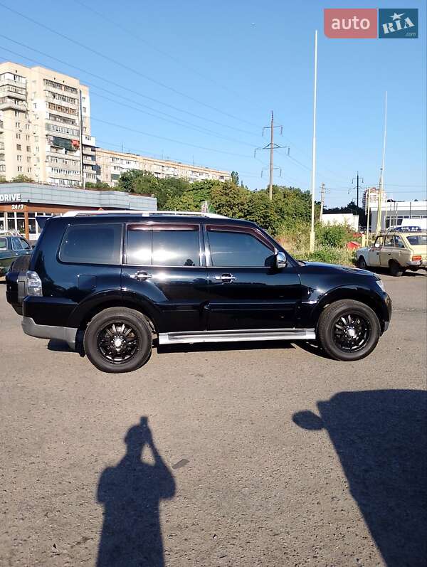 Внедорожник / Кроссовер Mitsubishi Pajero Wagon 2008 в Одессе
