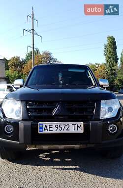 Внедорожник / Кроссовер Mitsubishi Pajero Wagon 2008 в 