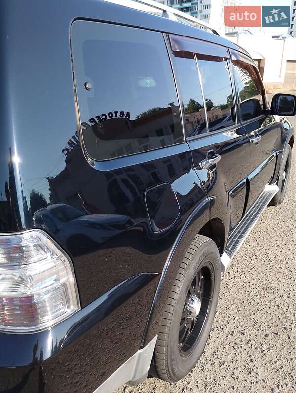 Внедорожник / Кроссовер Mitsubishi Pajero Wagon 2008 в Одессе