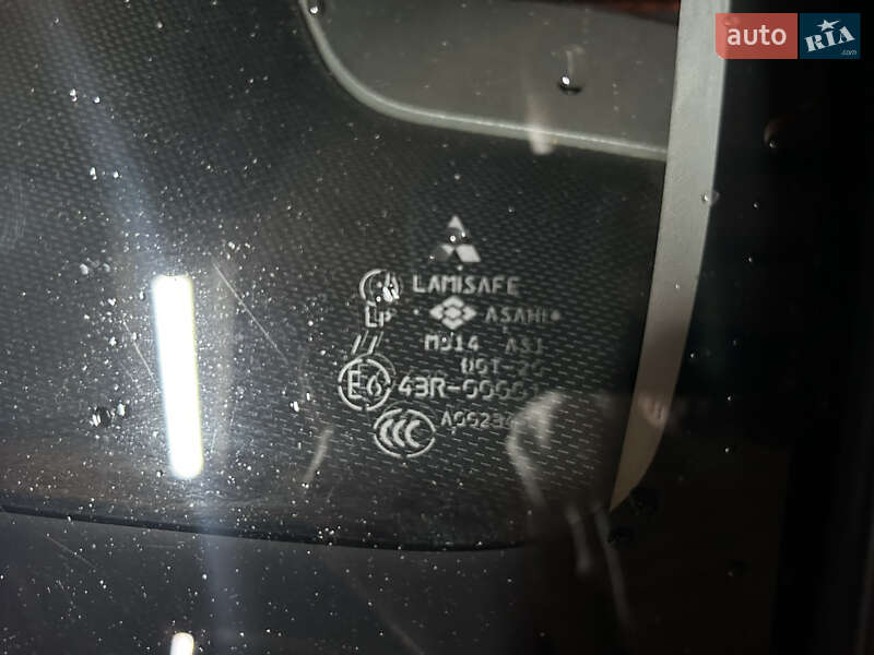 Внедорожник / Кроссовер Mitsubishi Pajero Wagon 2006 в Киеве фото 12 Внедорожник / Кроссовер Mitsubishi Pajero Wagon 2006 в Киеве